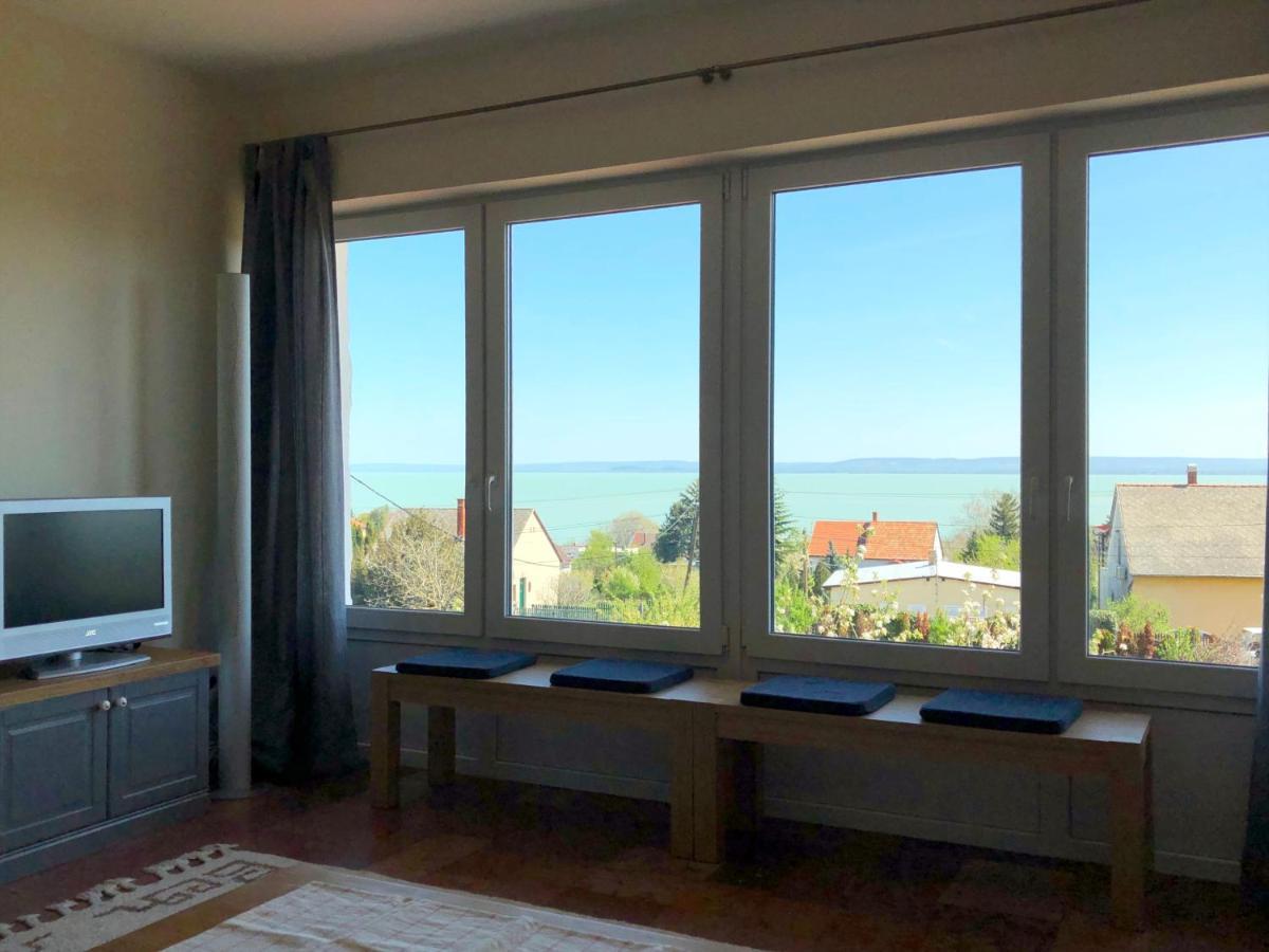 Omega Villa Бадачонтомай Екстериор снимка