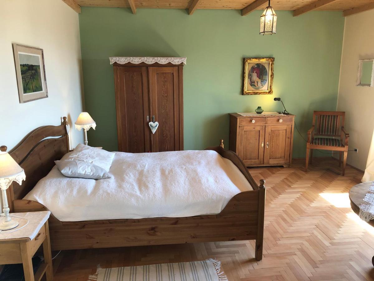 Omega Villa Бадачонтомай Екстериор снимка
