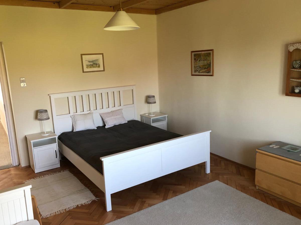 Omega Villa Бадачонтомай Екстериор снимка